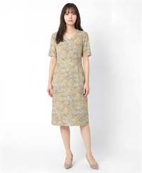 【オーダー】Chroe ワンピース Made With Liberty Fabric｜Viscotecs make your brand(クリーム-5号)