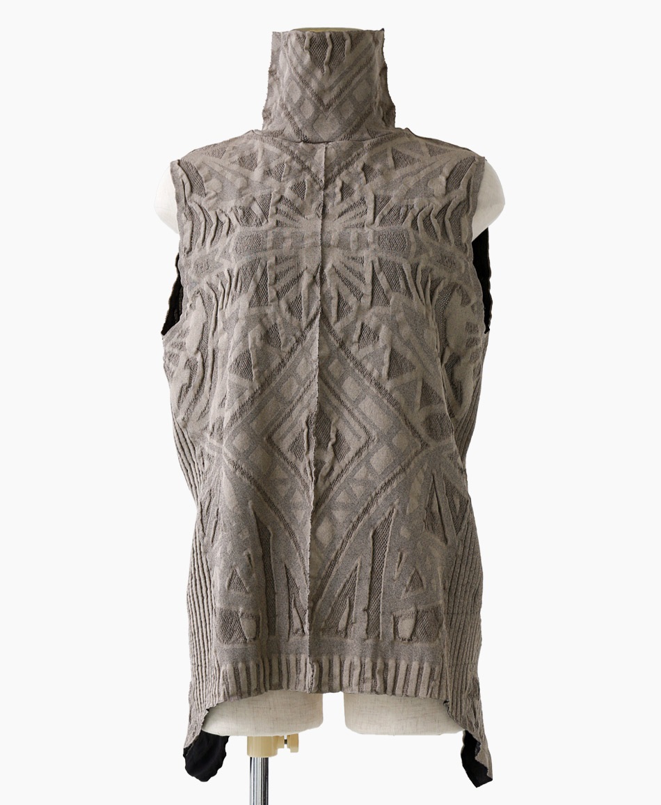 mash mania　プリモーディアル　バッククロスジレ　サグレア(ブラウン-F)