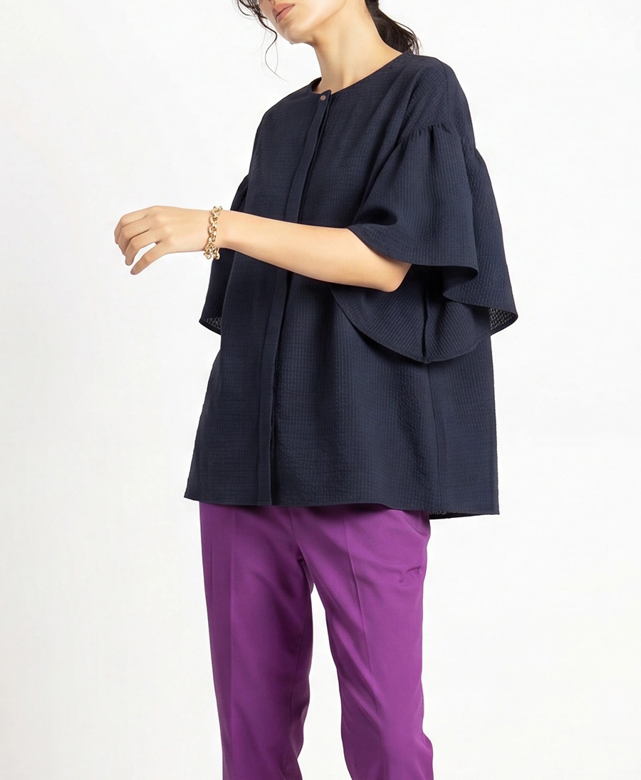 web限定 40％OFF】mash mania and. ラッフルスリーブブラウス
